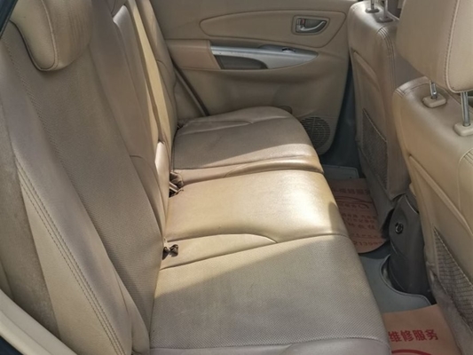 2009 2.0L Hyundai Tucson سيارة مستعملة أوتوماتيكية ذات دفع ثنائي فتحة سقف 120000 كيلومتر Euro IV