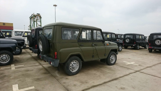 5 سرعات يدوية 4 عجلات UAZ Hunter مستعملة بمحرك 2.7 لتر 128 حصان