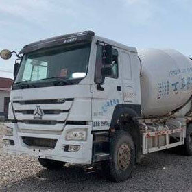 14m3 ساينو تراك خلاطة الخرسانة مستعملة الشاحنات الثقيلة Euro 4340HP