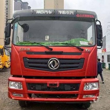 Yuchai Dongfeng Crane تستخدم الشاحنات الثقيلة FAST 9 Speed ​​Manual