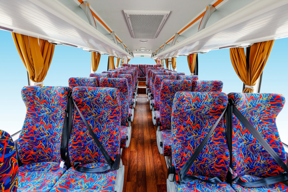 Higger 11m 53 Seater Luxury Coach Bus 6 سرعات يدوية VIP Bus